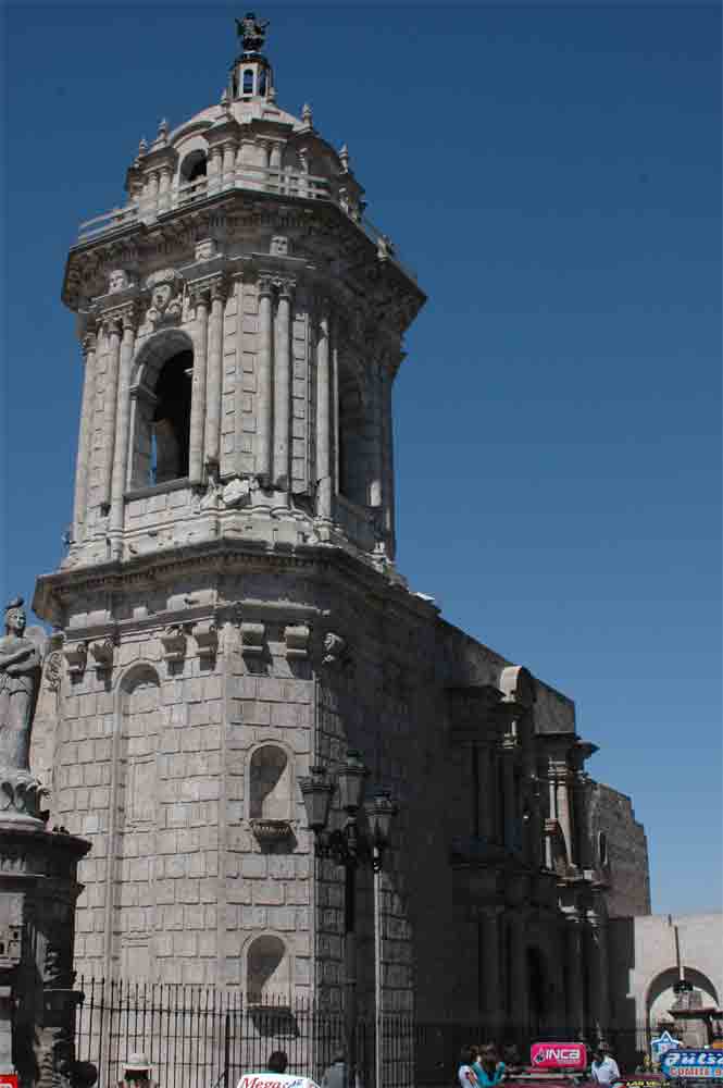34 - Peru - Arequipa, iglesia de Santo Domingo
